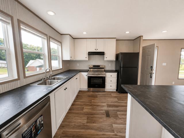 2 BR, 2 BA Apartment 5 Dogwood Dr, Troy, AL 36079