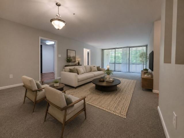 2 BR, 2 BA Apartment 5 Pleasant Ridge Drive Unit 404, Owings Mills, MD 21117