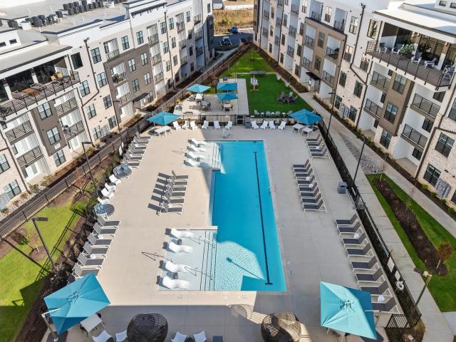2 BR, 2 BA Apartment 5 Views Lake Drive Unit 60 112, Clayton, NC 27527