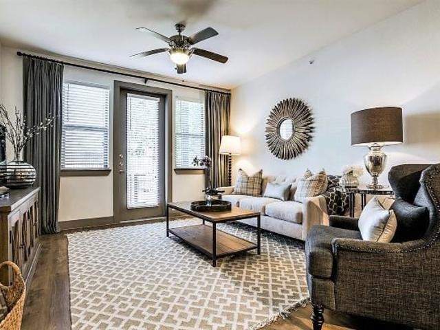 2 BR, 2 BA Apartment 6419 N Vandiver Rd Unit 2 2314, San Antonio, TX 78209