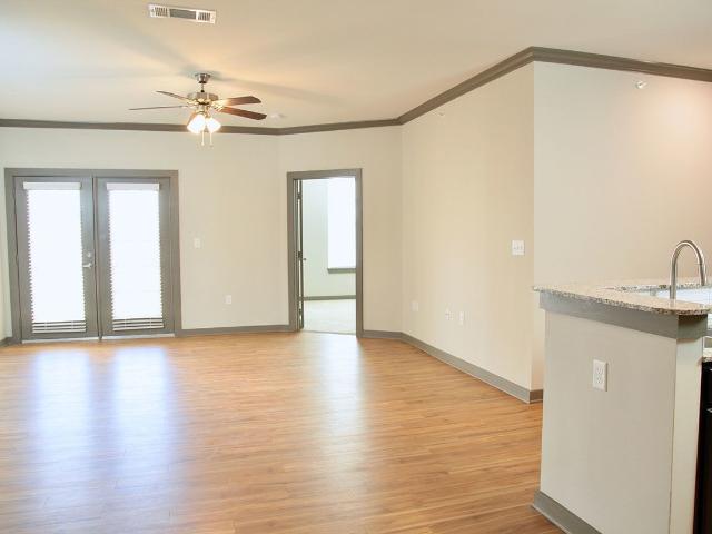 2 BR, 2 BA Apartment 6444 Jones Creek Rd Unit 0712, Baton Rouge, LA 70817