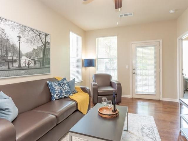2 BR, 2 BA Apartment 6445 Independence Place Dr Unit 1325, Fayetteville, NC 28303