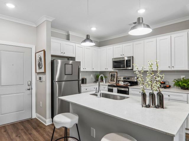 2 BR, 2 BA Apartment 650 Polina Avenue Unit 535 205, Spartanburg, SC 29303