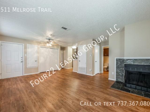 2 BR, 2 BA Apartment 6511 Melrose Trail, Austin, TX 78727