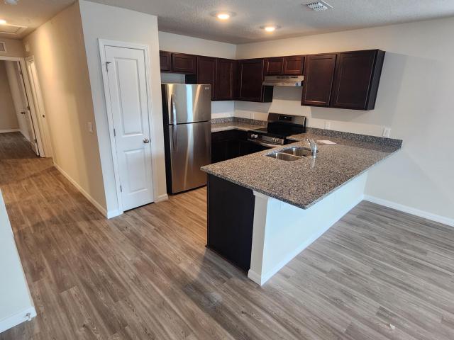 2 BR, 2 BA Apartment 6528 Sweetbay Lane, Jacksonville, FL 32244