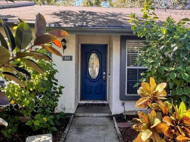2 BR, 2 BA Apartment 654 Capistrano Ct, Largo, FL 33771