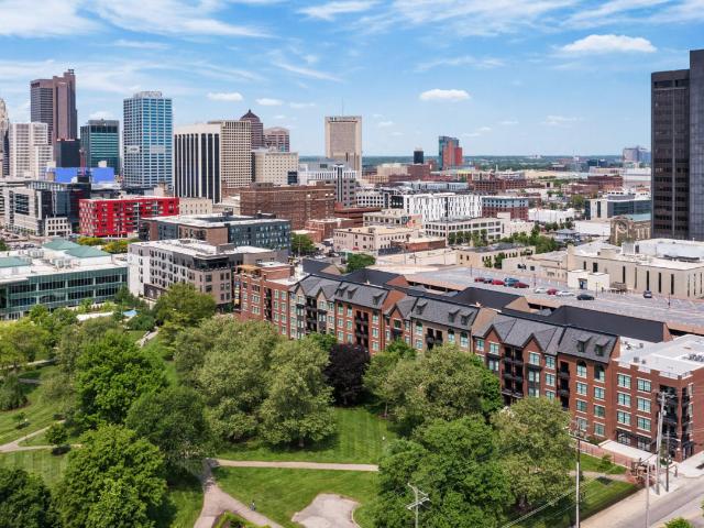 2 BR, 2 BA Apartment 65 South Washington Avenue Unit 65 203, Columbus, OH 43215