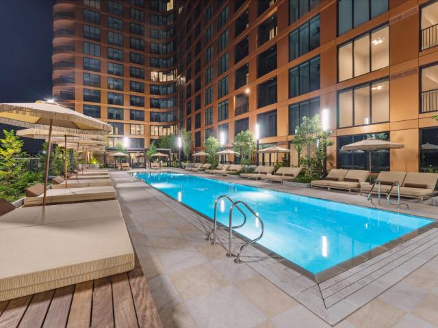 2 BR, 2 BA Apartment 660 11th Street Northwest Unit 1924, Atlanta, GA 30318
