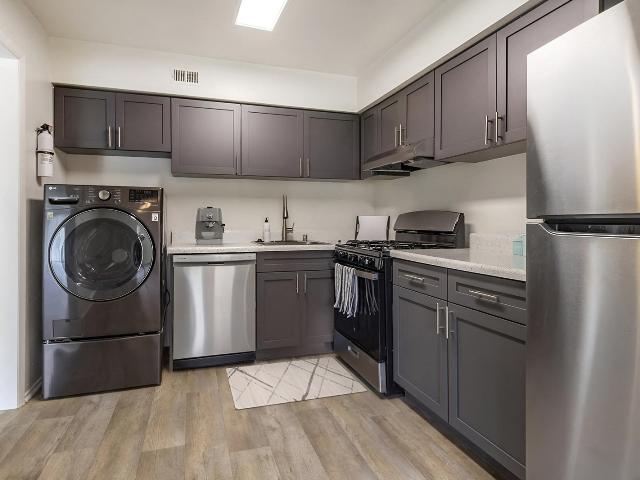 2 BR, 2 BA Apartment 6617 Bonnie Ridge Rd Unit 07W 202, Baltimore, MD 21209