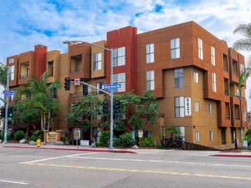 2 BR, 2 BA Apartment 6621 Montezuma Road Unit 410, San Diego, CA 92115