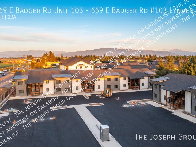 2 BR, 2 BA Apartment 669 E Badger Rd, Lynden, WA 98264