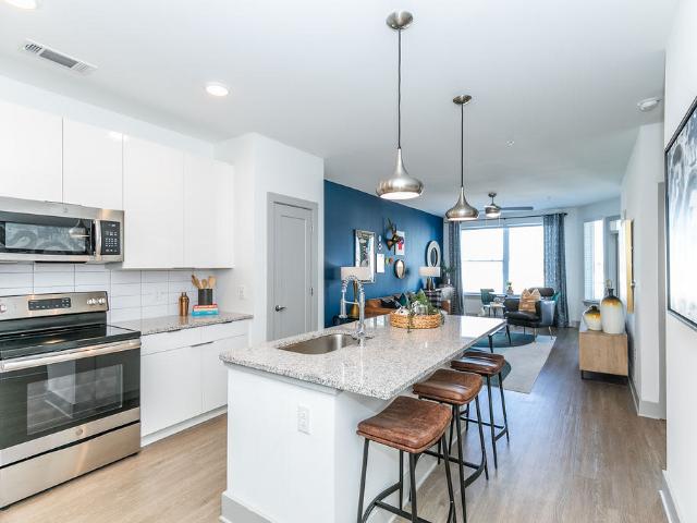 2 BR, 2 BA Apartment 670 Dekalb Avenue Southeast Unit 3457, Atlanta, GA 30307