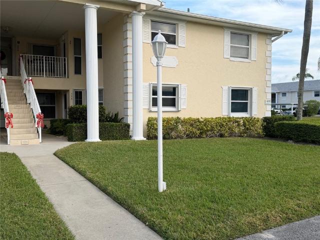 2 BR, 2 BA Apartment 670 East Lake Jasmine Circle, Vero Beach, FL 32962