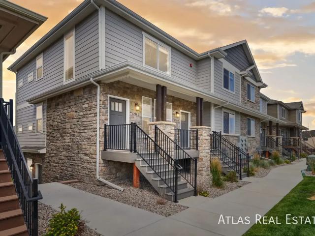 2 BR, 2 BA Apartment 6726 Faith Drive, Cheyenne, WY 82009