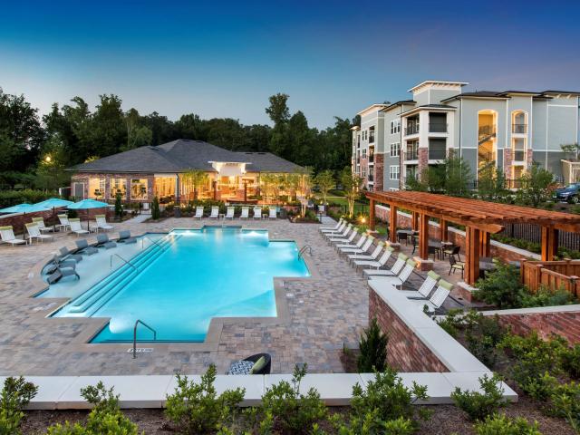 2 BR, 2 BA Apartment 675 Lafayette Ave Unit 2111, Fayetteville, GA 30214