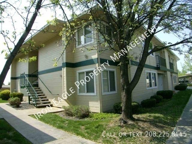 2 BR, 2 BA Apartment 6787 W Overland Rd 102, Boise, ID 83709