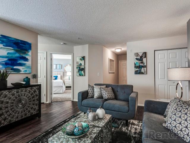 2 BR, 2 BA Apartment 6857 Riverwalk Loop Unit 6913 10, Denver, NC 28037