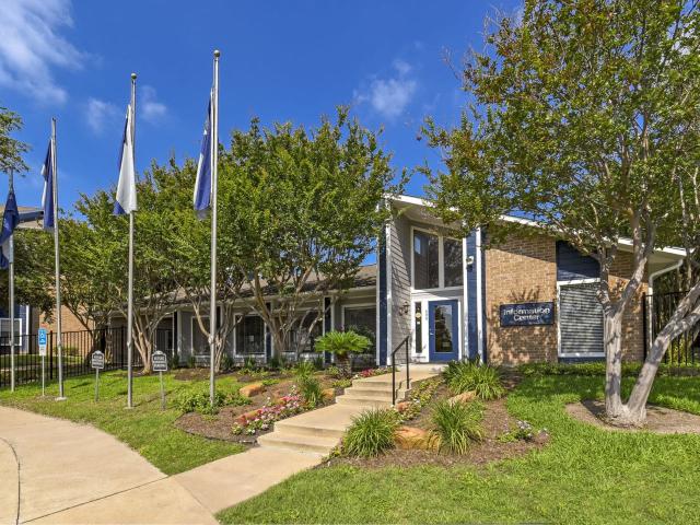 2 BR, 2 BA Apartment 600 Barwood Park Unit 1112, Austin, TX 78753