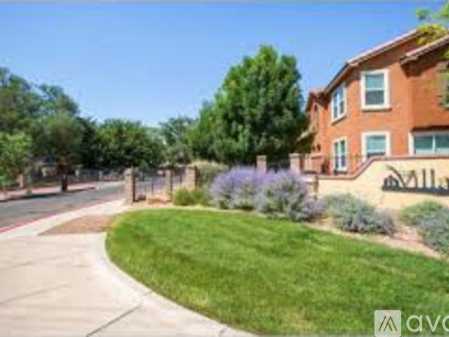 2 BR, 2 BA Apartment 601 Menaul Boulevard Northeast, Unit 3801, Albuquerque, NM 87107