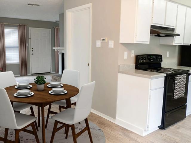 2 BR, 2 BA Apartment 6020 Danny Kaye Drive Unit 21 2104, San Antonio, TX 78240