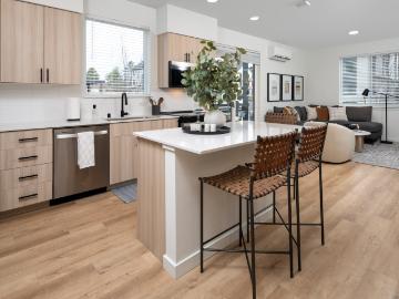 2 BR, 2 BA Apartment 5302 60th Street W Unit 07 202, University Place, WA 98467