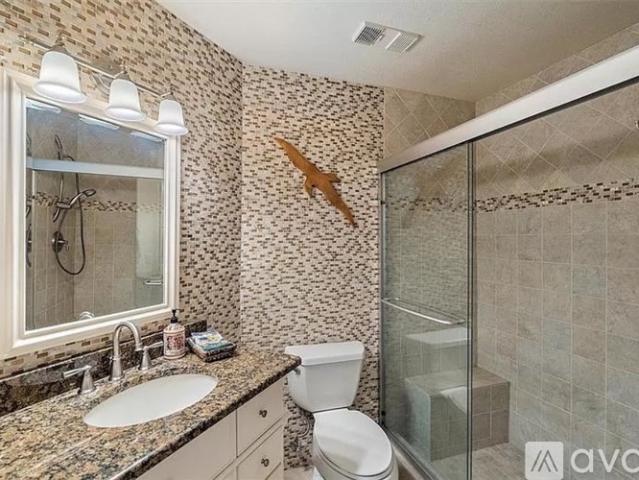 2 BR, 2 BA Apartment 6085 Bahia Del Mar Boulevard South, Unit 106, St. Petersburg, FL 33715
