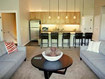 2 BR, 2 BA Apartment 608 NE 86th St Unit B103, Vancouver, WA 98665
