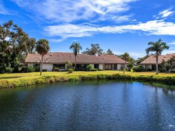 2 BR, 2 BA Apartment 6094 Wilshire Boulevard, Sarasota, FL 34233
