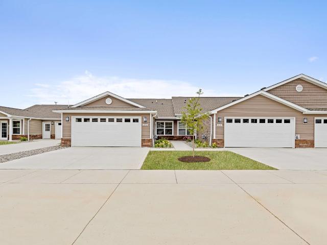2 BR, 2 BA Apartment 60 Gooseberry Drive Unit 84AA, Delaware, OH 43015