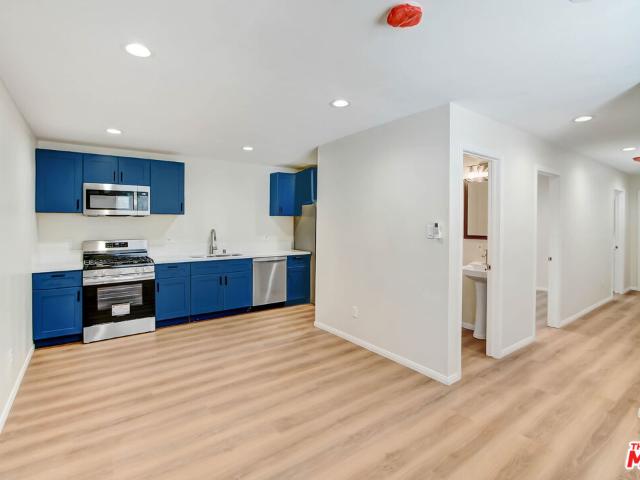 2 BR, 2 BA Apartment 613 Pico Street, San Fernando, CA 91340