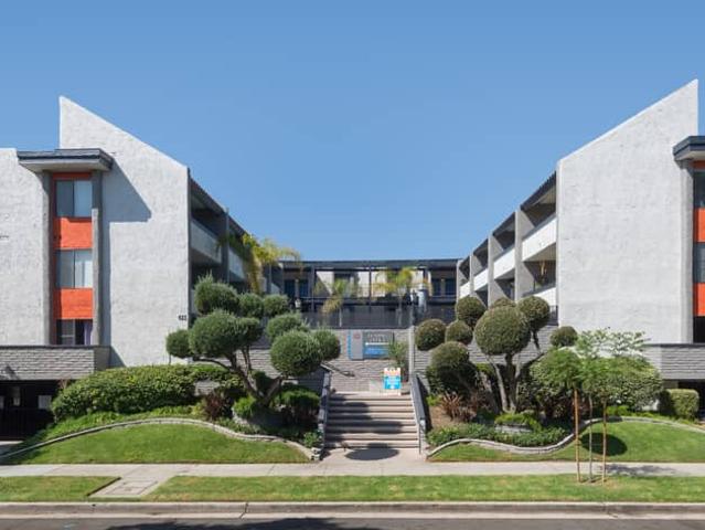 2 BR, 2 BA Apartment 611 N Howard St Unit 129, Glendale, CA 91206