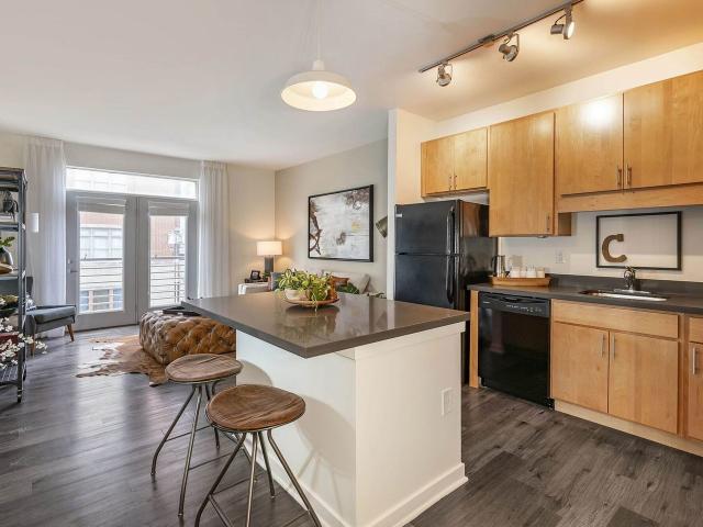 2 BR, 2 BA Apartment 617 North College Ave Unit 2101, Indianapolis, IN 46204