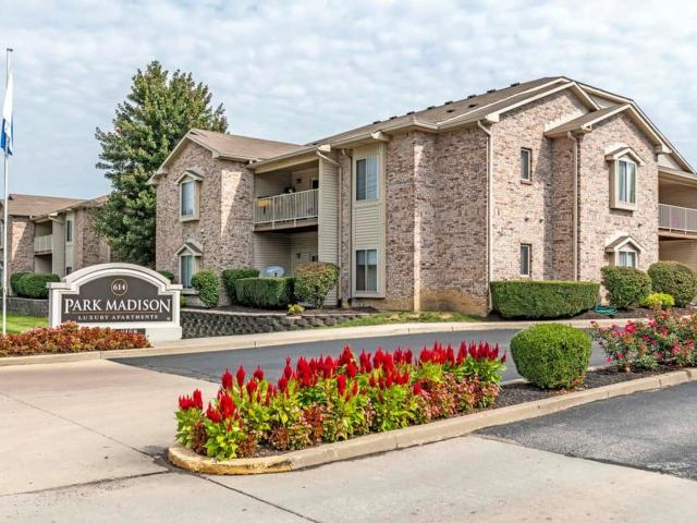 2 BR, 2 BA Apartment 614 Park Madison Dr Unit 614 E, Greenwood, IN 46142
