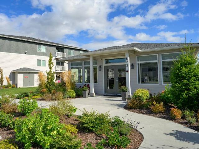 2 BR, 2 BA Apartment 623 West Stevens Road Unit 7 207, Burlington, WA 98233