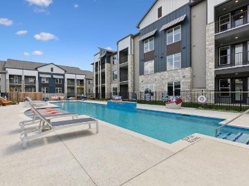 2 BR, 2 BA Apartment 623 Azalea Drive Unit 2106, Temple, TX 76502
