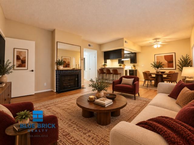 2 BR, 2 BA Apartment 6202 Fulton Ave, Van Nuys, CA 91401