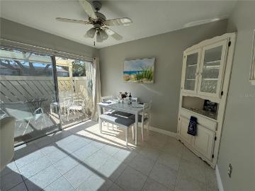 2 BR, 2 BA Apartment 621 Windrush Bay Drive, Tarpon Springs, FL 34689