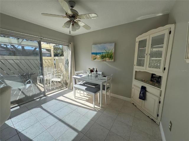 2 BR, 2 BA Apartment 621 Windrush Bay Drive, Tarpon Springs, FL 34689