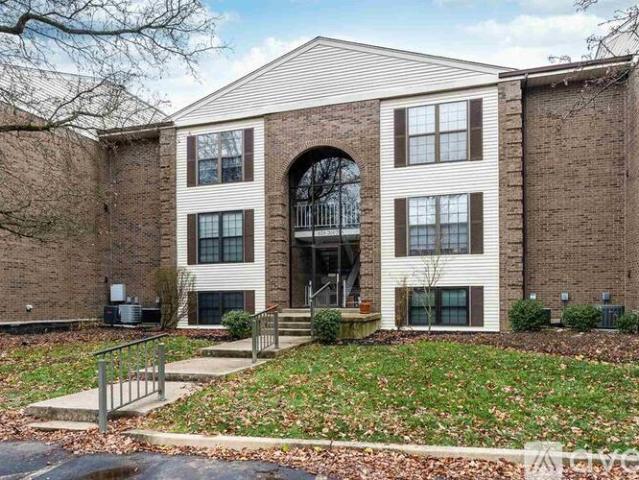 2 BR, 2 BA Apartment 624 Truman Lane, Unit 104, Bellevue, KY 41073