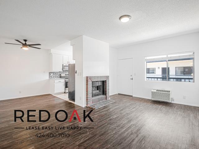 2 BR, 2 BA Apartment 625 629 N Kenwood St, Glendale, CA 91204