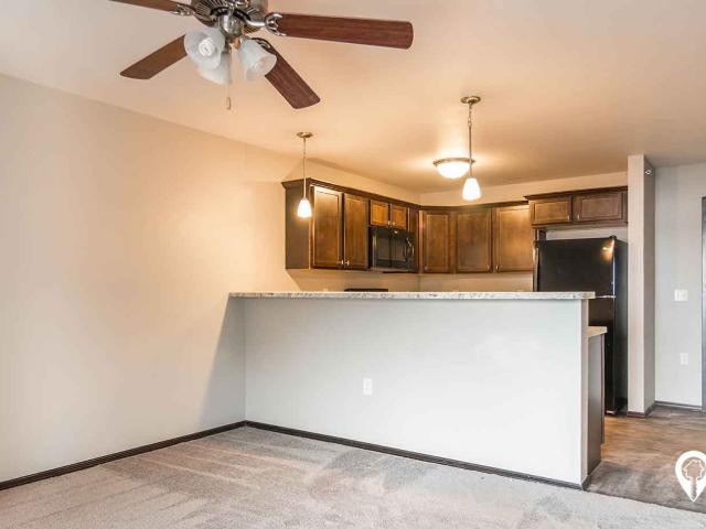 2 BR, 2 BA Apartment 625 W 81st St, Unit 2 beds, 2 baths, $1155, Sioux Falls, SD 57108