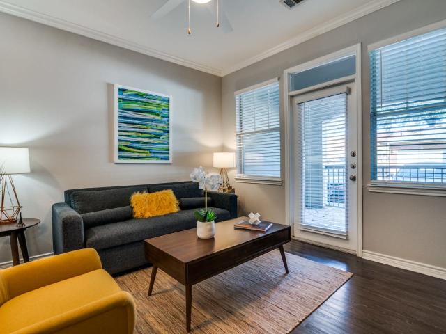 2 BR, 2 BA Apartment 625 East Vista Ridge Mall Drive Unit 828, Lewisville, TX 75067