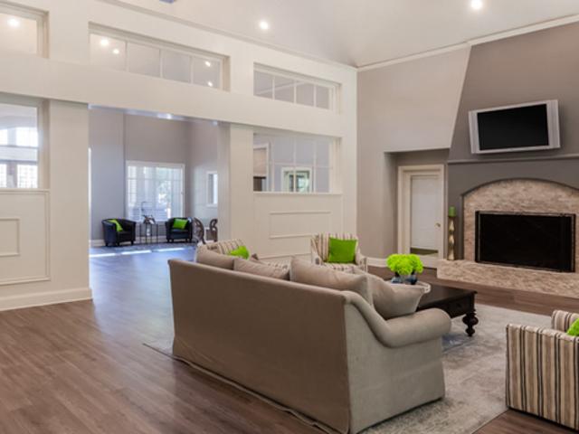 2 BR, 2 BA Apartment 6269 McNeil Dr, Austin, TX 78729