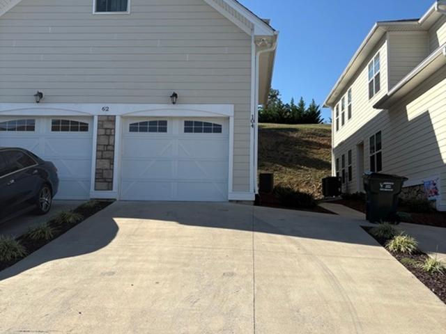 2 BR, 2 BA Apartment 62 Windgate Cir, Unit 104, Fishersville, VA 22939