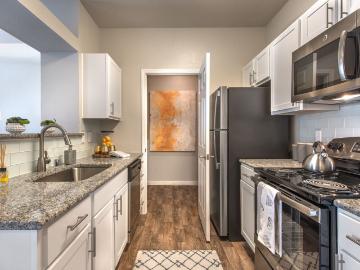 2 BR, 2 BA Apartment 6300 Windcrest Drive Unit 0725, Plano, TX 75024