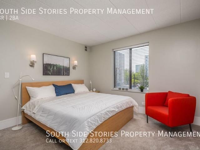 2 BR, 2 BA Apartment 637 E Woodland Park, Chicago, IL 60616