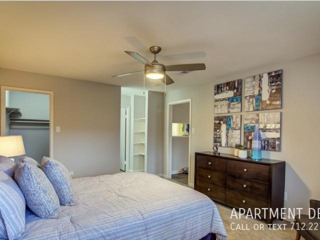 2 BR, 2 BA Apartment 6 Gessner Rd @ Meadowland Dr, Houston, TX 77063