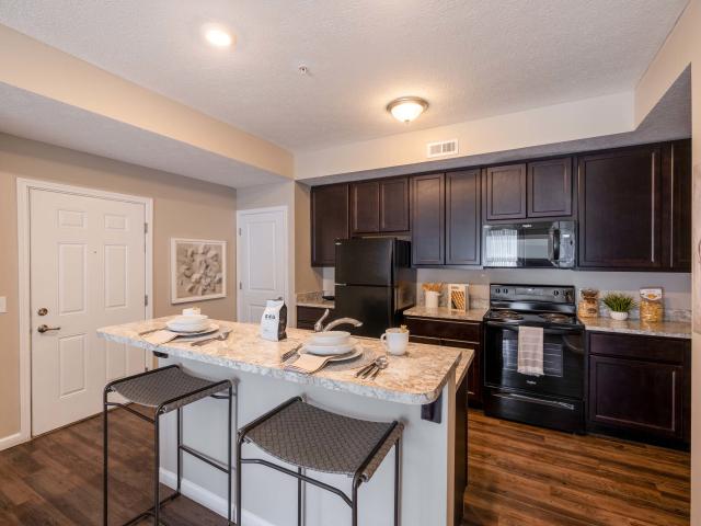 2 BR, 2 BA Apartment 7405 Long Rd. Unit 101, Canal Winchester, OH 43110
