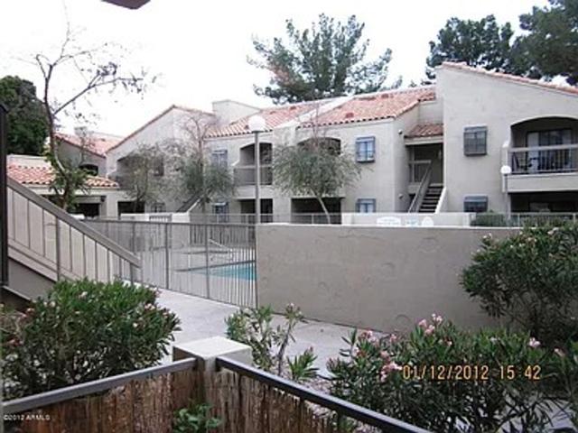 2 BR, 2 BA Apartment 747 S Extension Rd, Mesa, AZ 85210