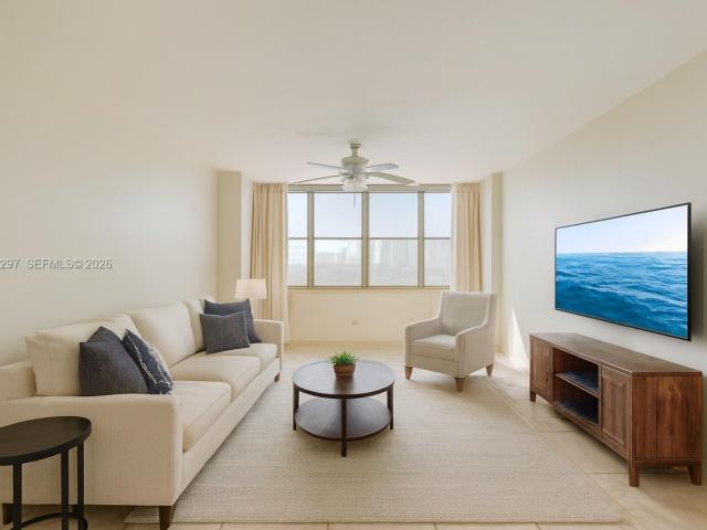 2 BR, 2 BA Apartment 7441 Wayne Avenue, Miami Beach, FL 33141